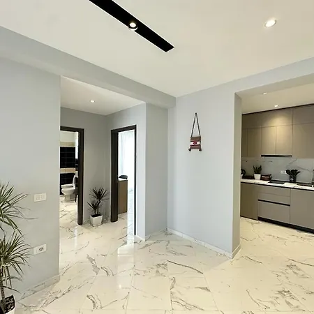 Apartment Trea *